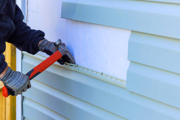 Reliable Emergency Siding Repair contractor in Girard, IL by Creative Siding